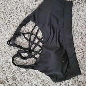 Black sports bra bundle